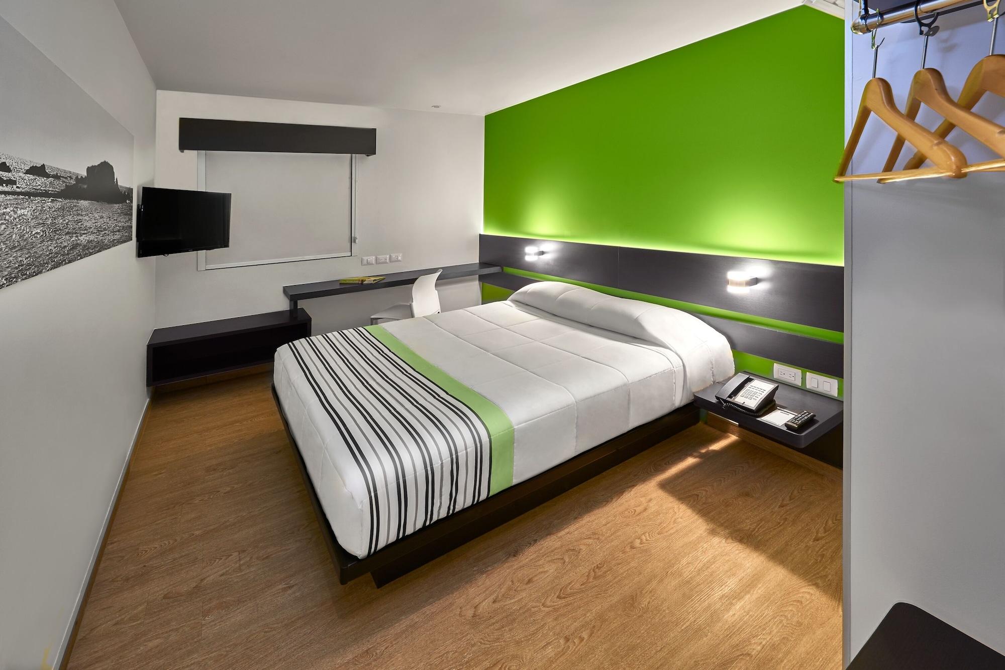 City Express Junior By Marriott Guadalajara Periferico Sur Tlaquepaque Exterior photo