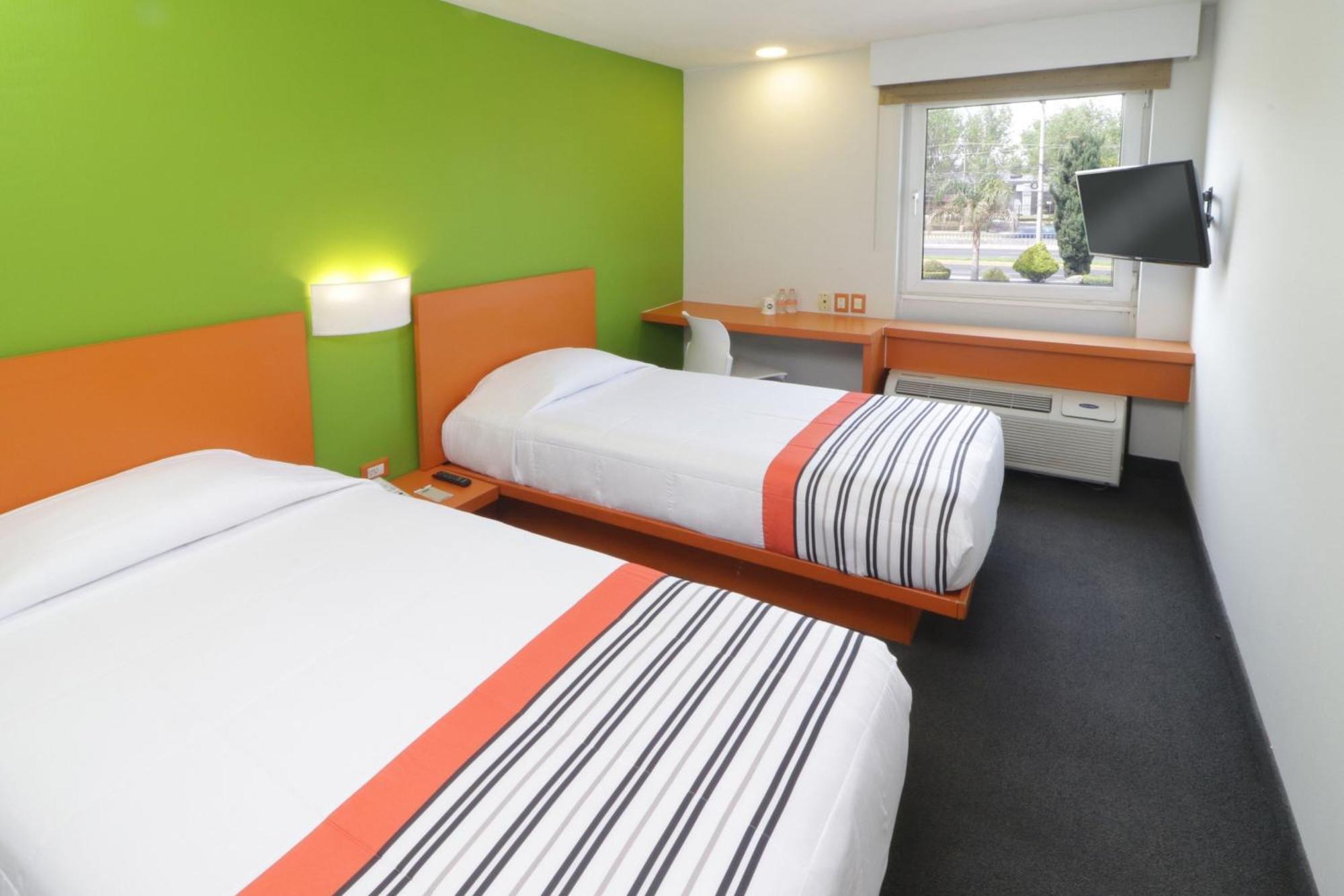 City Express Junior By Marriott Guadalajara Periferico Sur Tlaquepaque Exterior photo